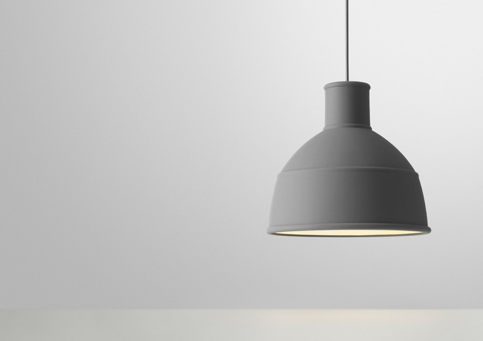 Unfold Lustră Pendul Dark Grey - Muuto