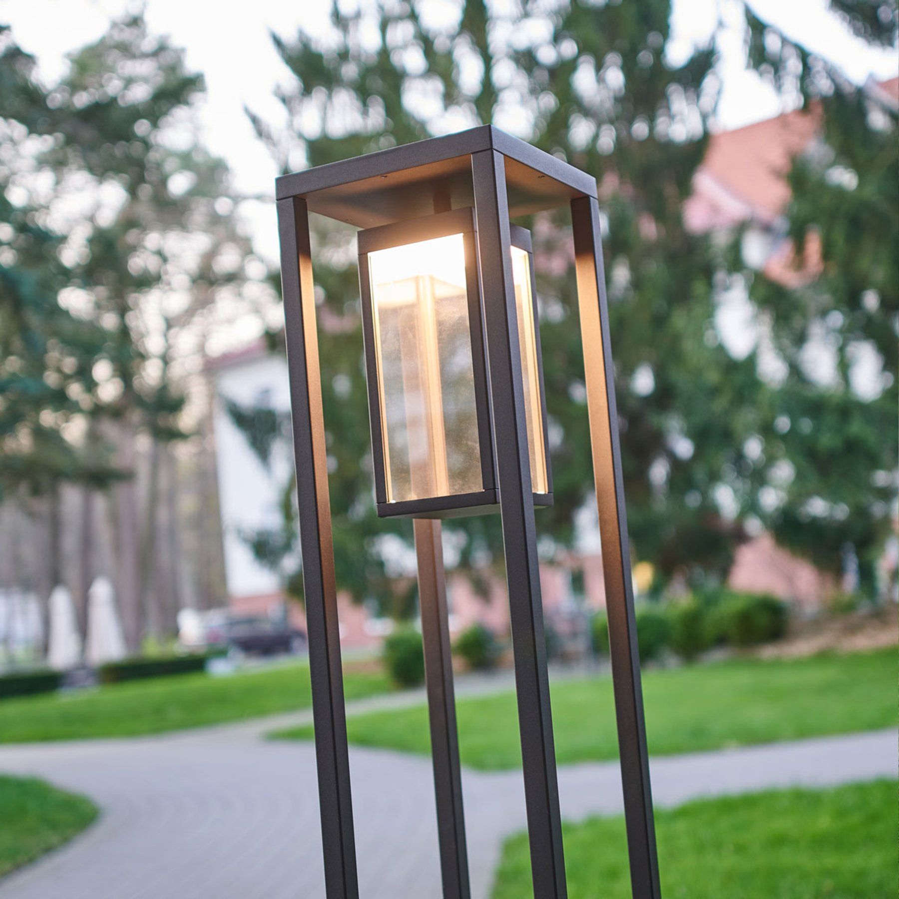 Lucande Ferdinand contemporary LED path lamp, dark grey, aluminium, glass, 11 W, energy efficiency: A+, L: 22 cm, W: 22 cm, H: 145 cm