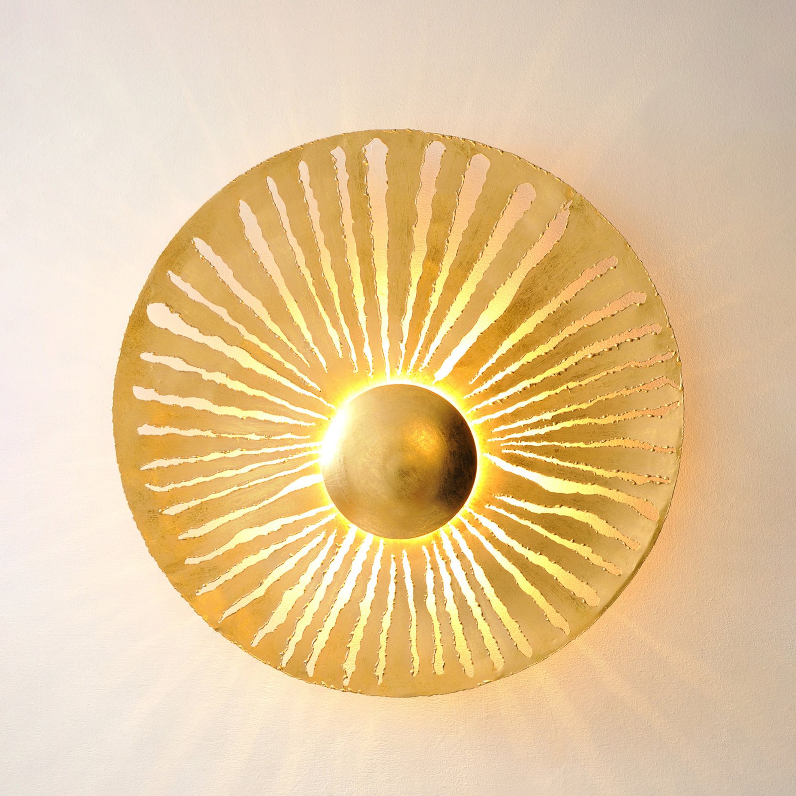 Pietro wall light, gold-coloured, Ø 71 cm, iron