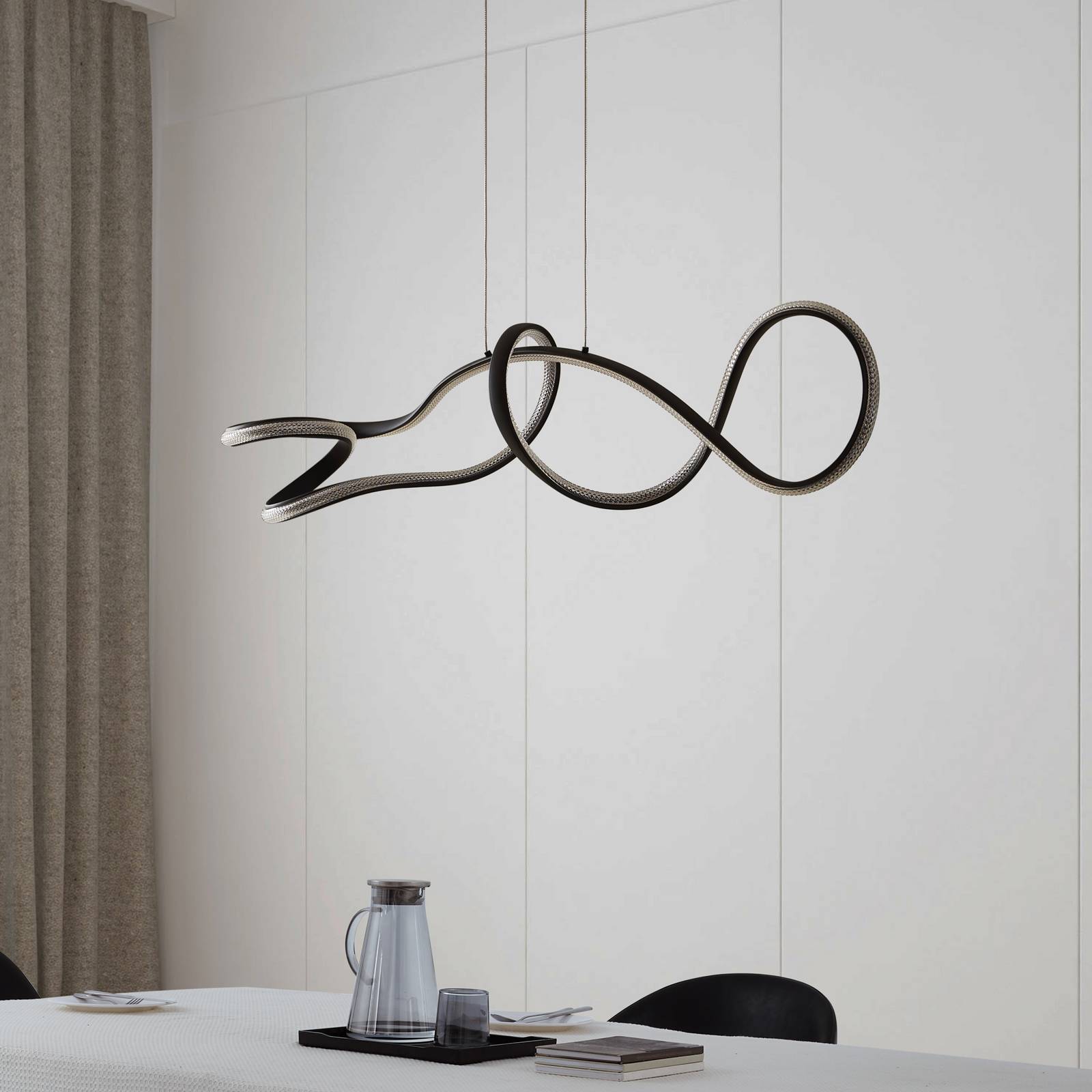 Lampa wisząca LED Rodado Lucande, czarna, 110 cm, aluminium