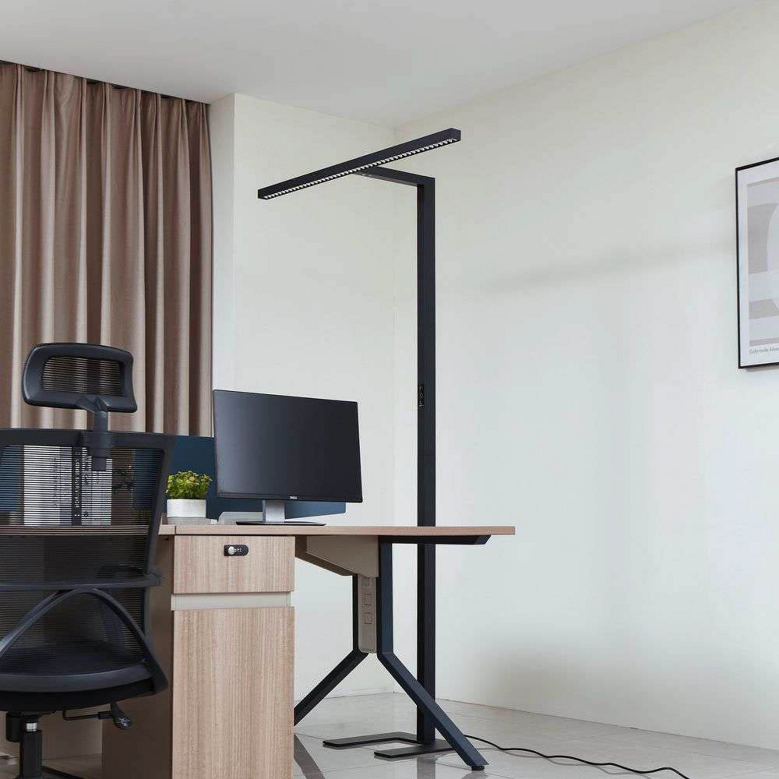 Jolinda T LED Gulvlampe Sort - Arcchio