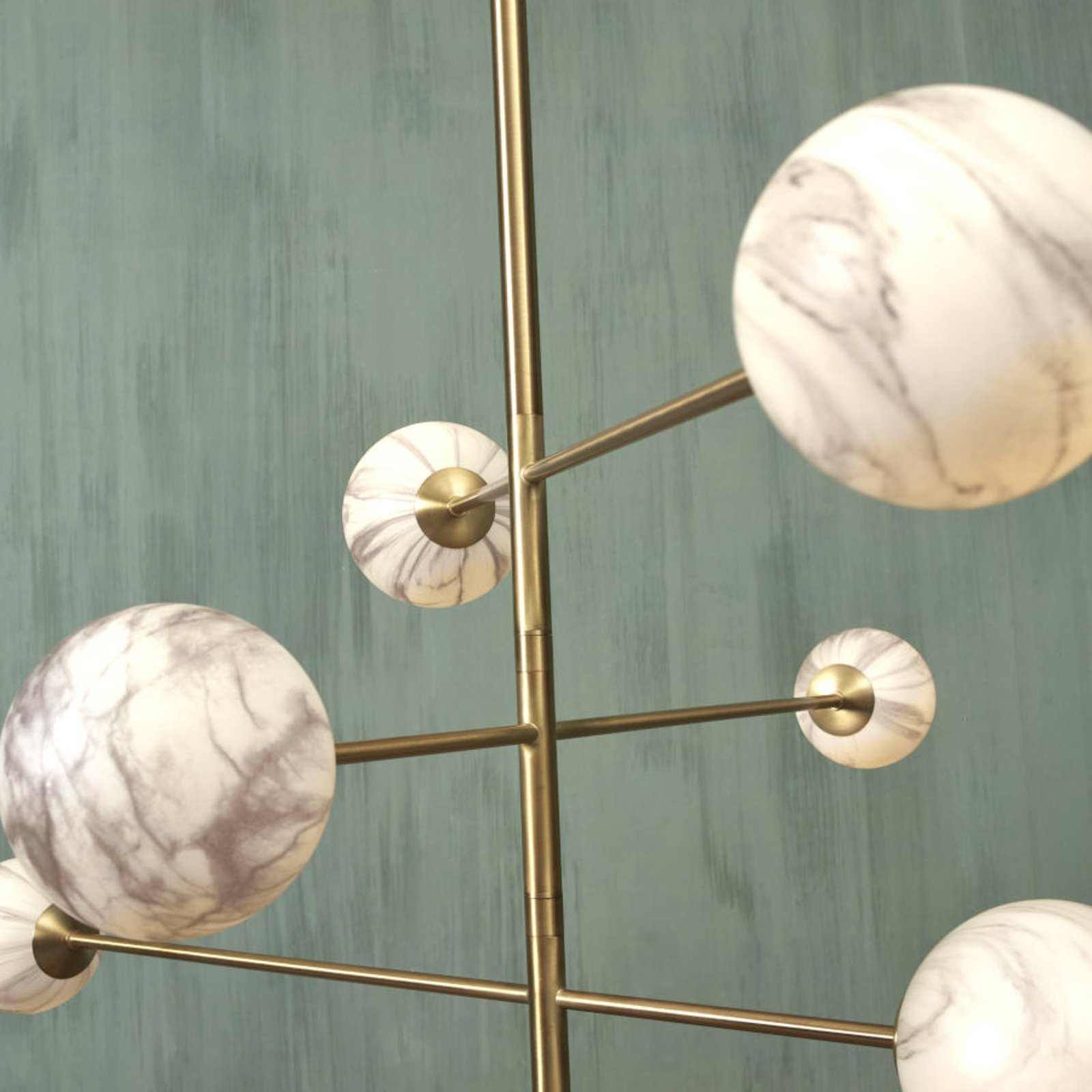 It's about RoMi Carrara suspension 6 lampes ronde