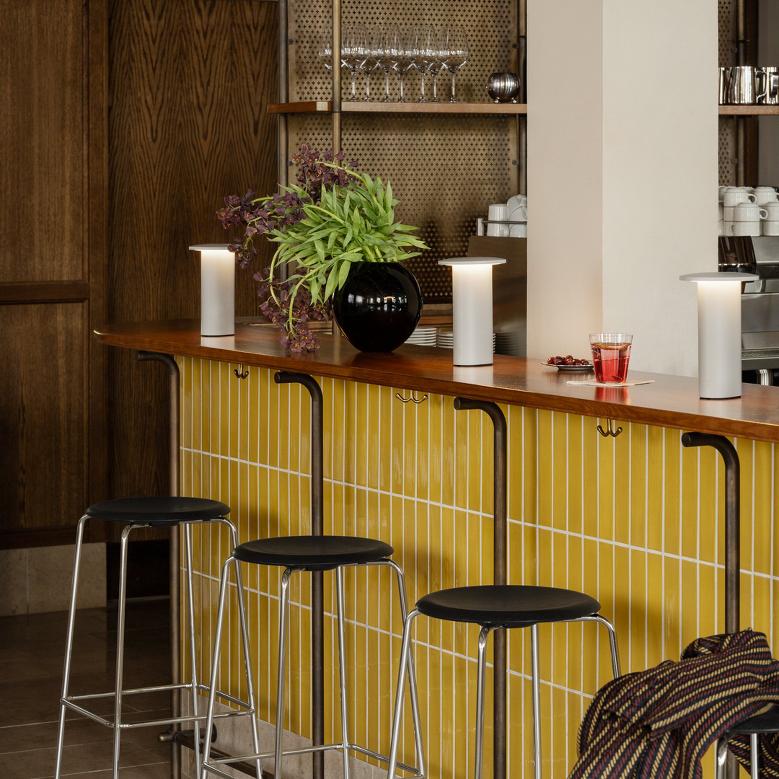 High Dot stool, 76 cm, chrome/smoke grey, wood - FRITZ HANSEN