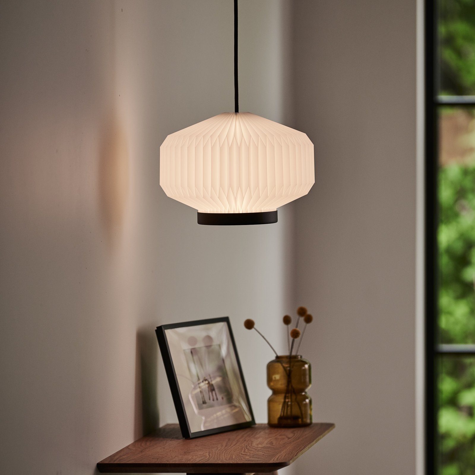 præambel Aktiv valg LE KLINT Shibui Small hængelampe, Ø 28 cm | Lampegiganten.dk