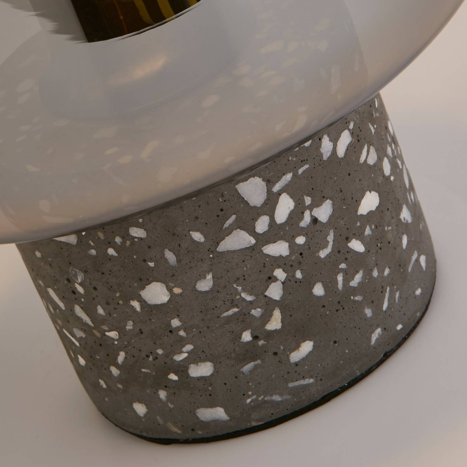 X Vessel bordlampe grå/røykgrå betong glass