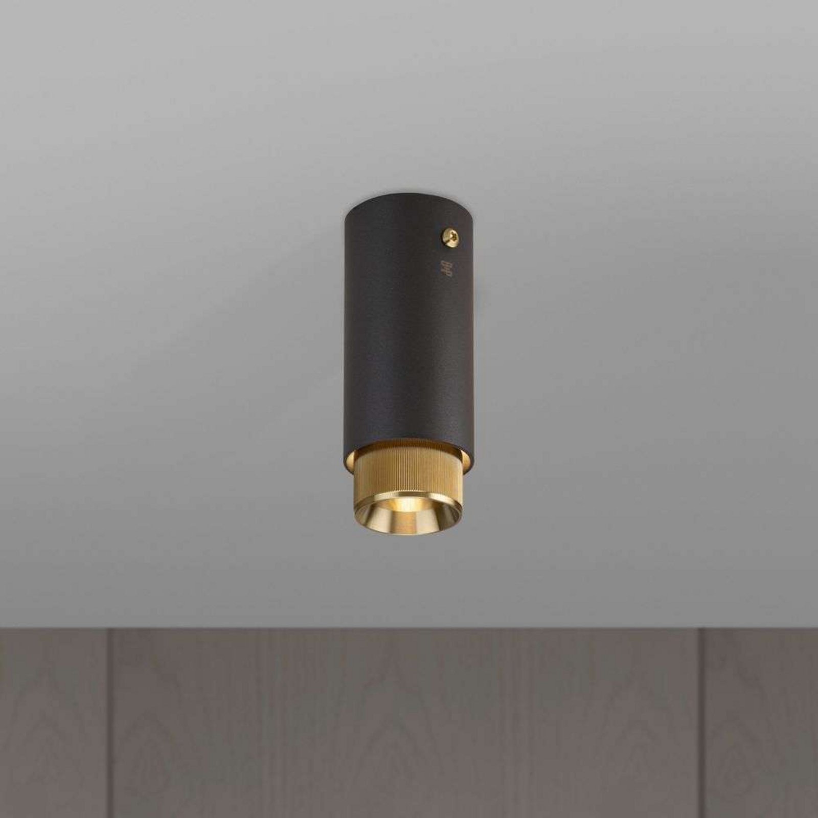 Exhaust Linear Surface Spoturi Graphite/Brass - Buster+Punch