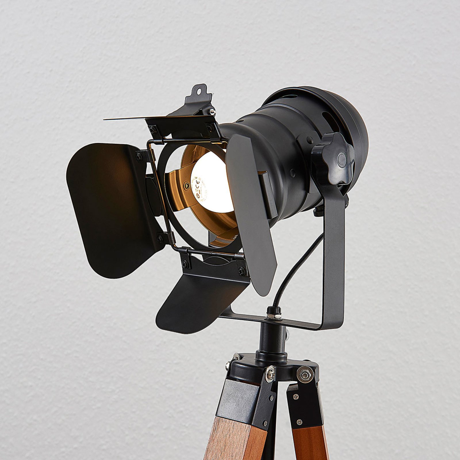 Hilma Piantana Wood/Black - Lindby