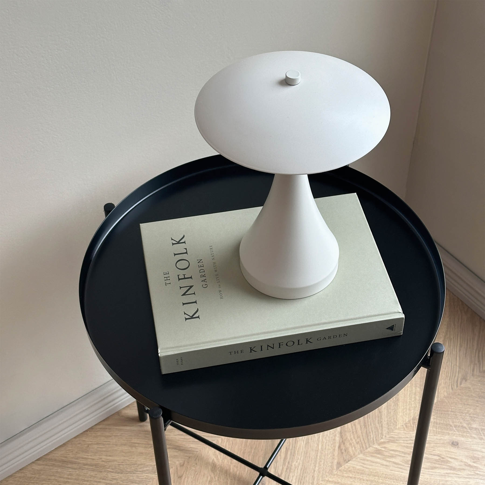 Vienna LED Portable Lampe de Table Mat Blanc - DybergLarsen