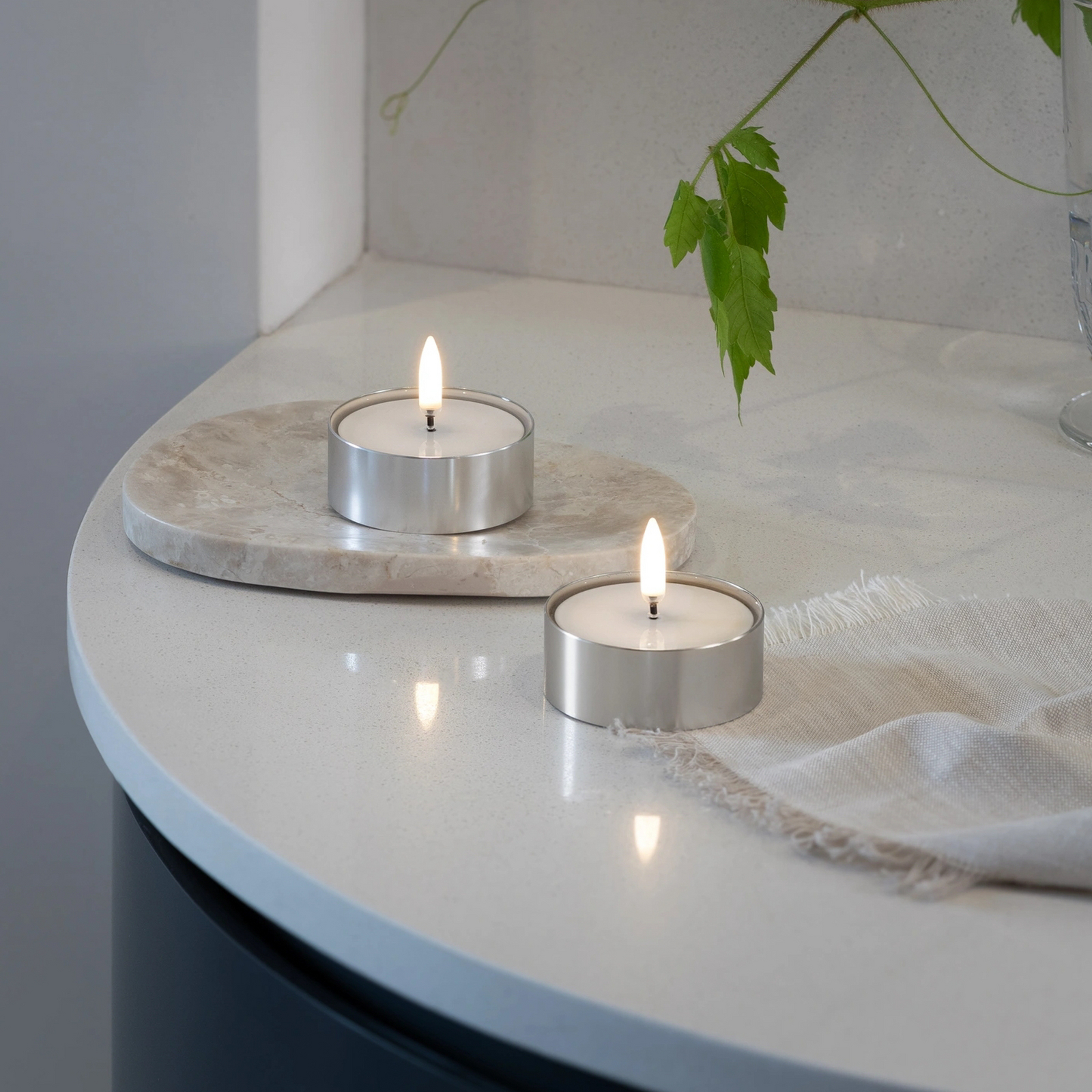 MELTED MAXI LED-blockljus, 2-pack, silver - Uyuni Lighting