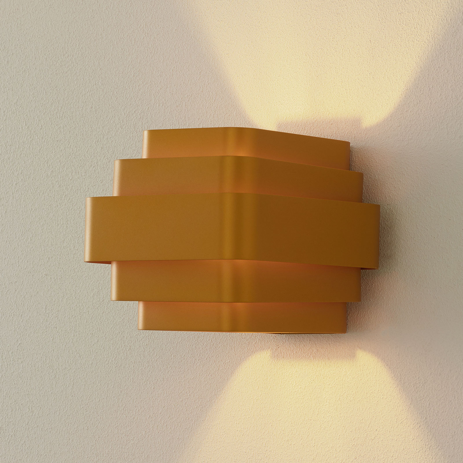 Hulpeloosheid Zij zijn zoals dat WEVER & DUCRÉ J.J.W. 02 wandlamp 18,8 cm goud | Lampen24.nl