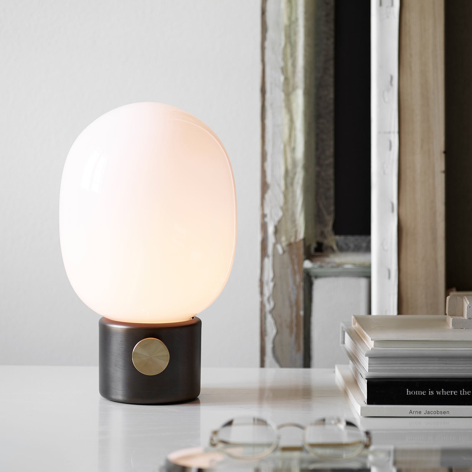JWDA Bordslampa S Bronzed Brass - Audo Copenhagen