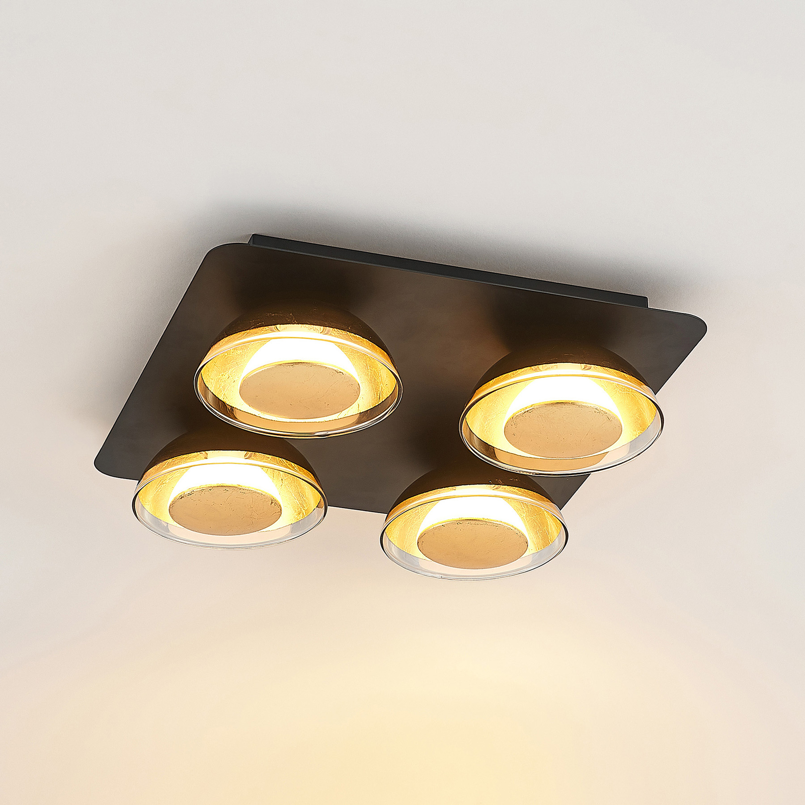 Lindby Erin LED plafondlamp zwart/goud 4-lamps