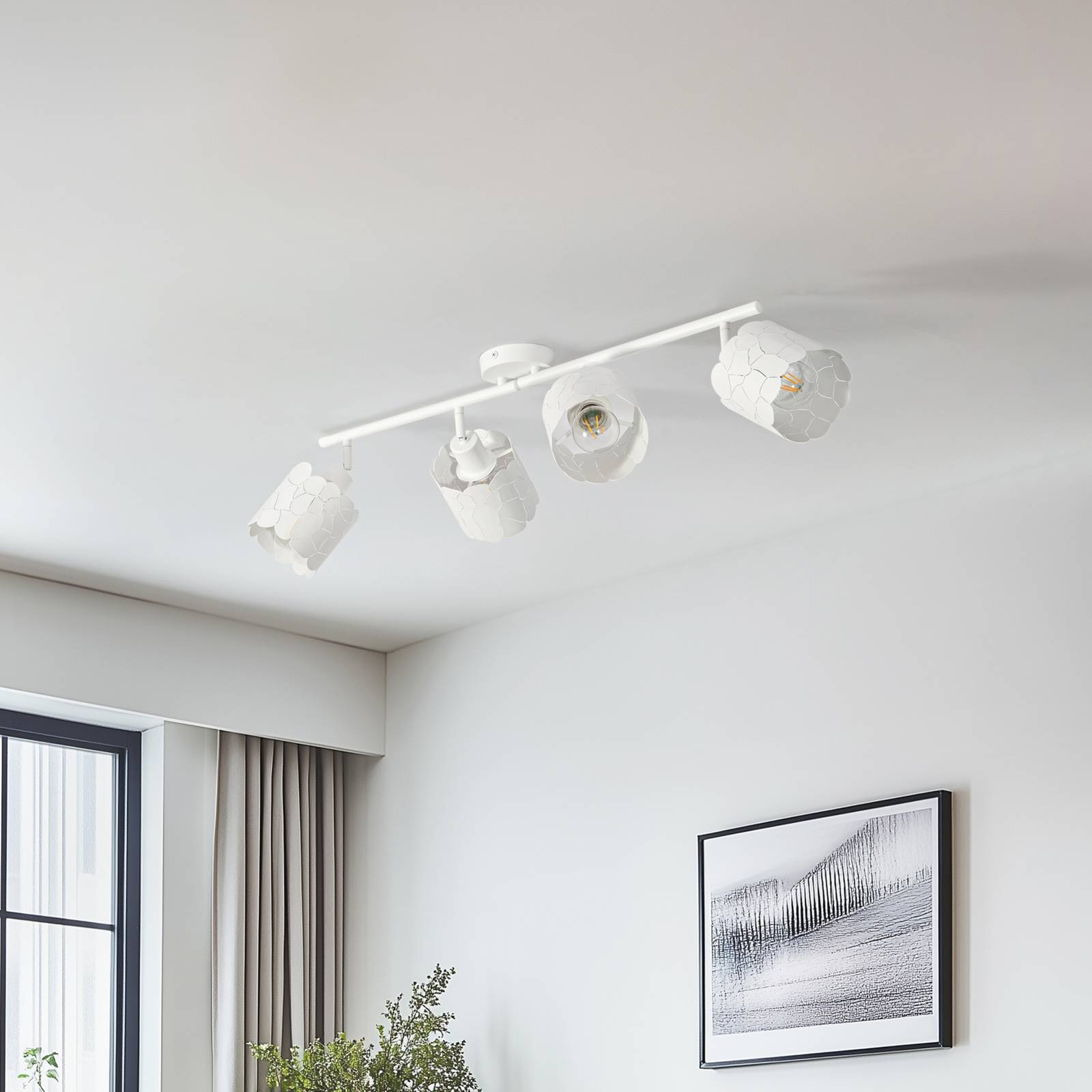 Lampa sufitowa Lindby Aralena, biała, 4-punktowa, długość 97 cm