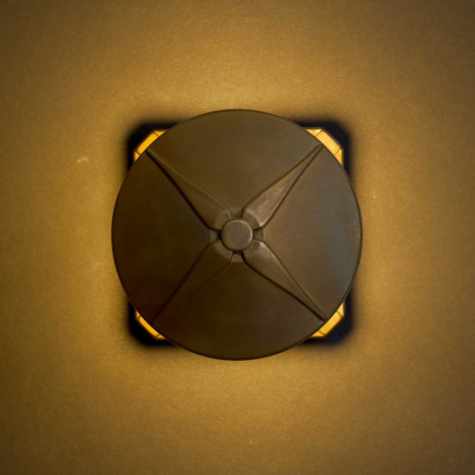 Aura Disk LED fali lámpa, kinyúlás: 12,5 cm, antik sárgaréz, IP65 Aura Disk LED fali lámpa, kinyúlás: 12,5 cm, antik sárgaréz, IP65