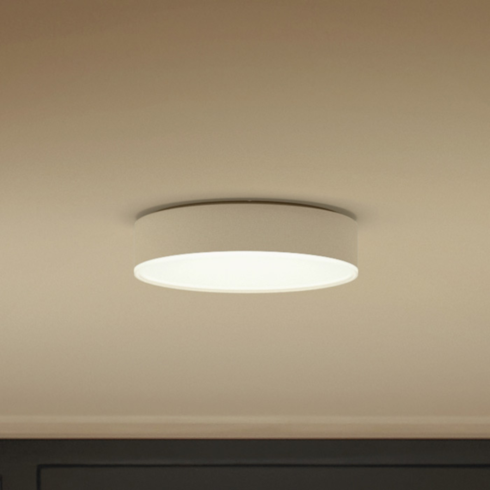 Philips Hue Enrave LED-taklampe 26,1 cm hvit