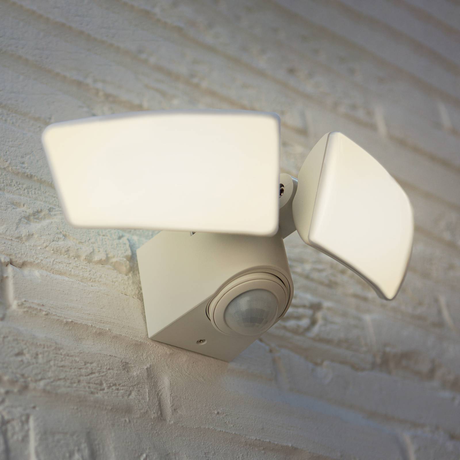 Photos - Floodlight / Street Light Lutec Artica LED outdoor wall light white with a sensor 