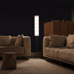 OMLED One f5 Stehlampe mit OLEDs