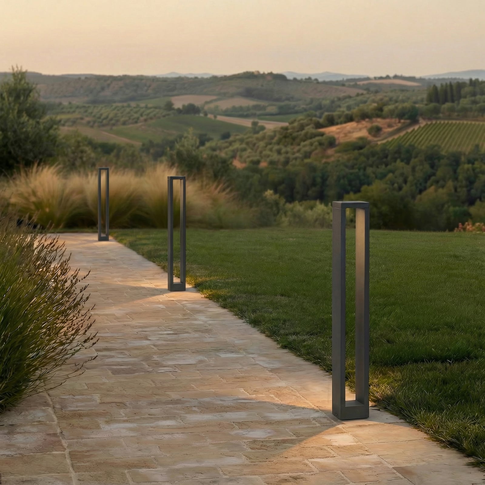 Jupp High Kültéri Kerti Lámpa IP54 Graphite - Lucande