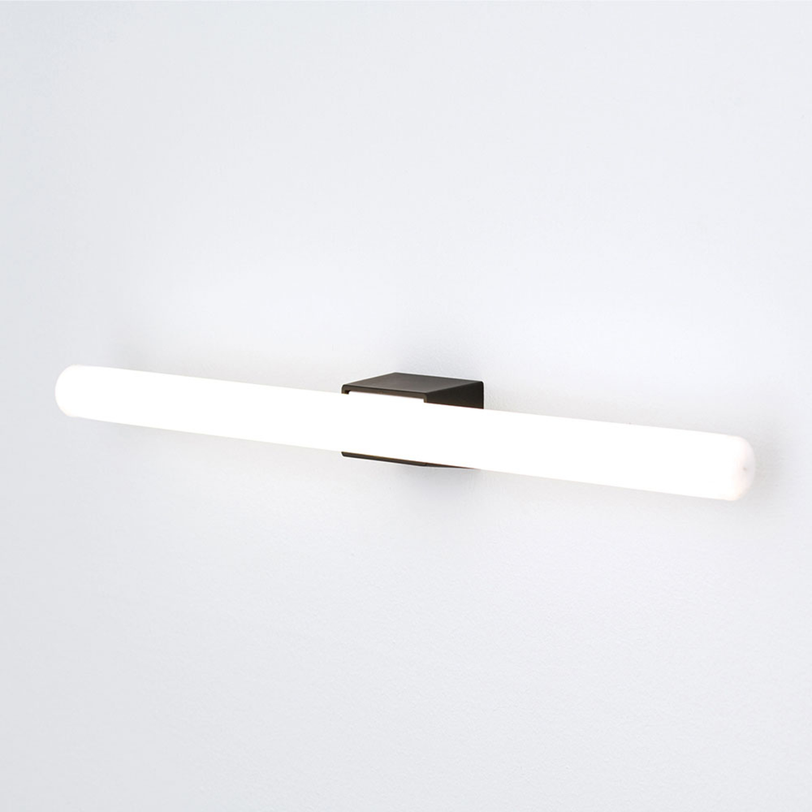 Lámpara de espejo LED Visagist, soporte negro