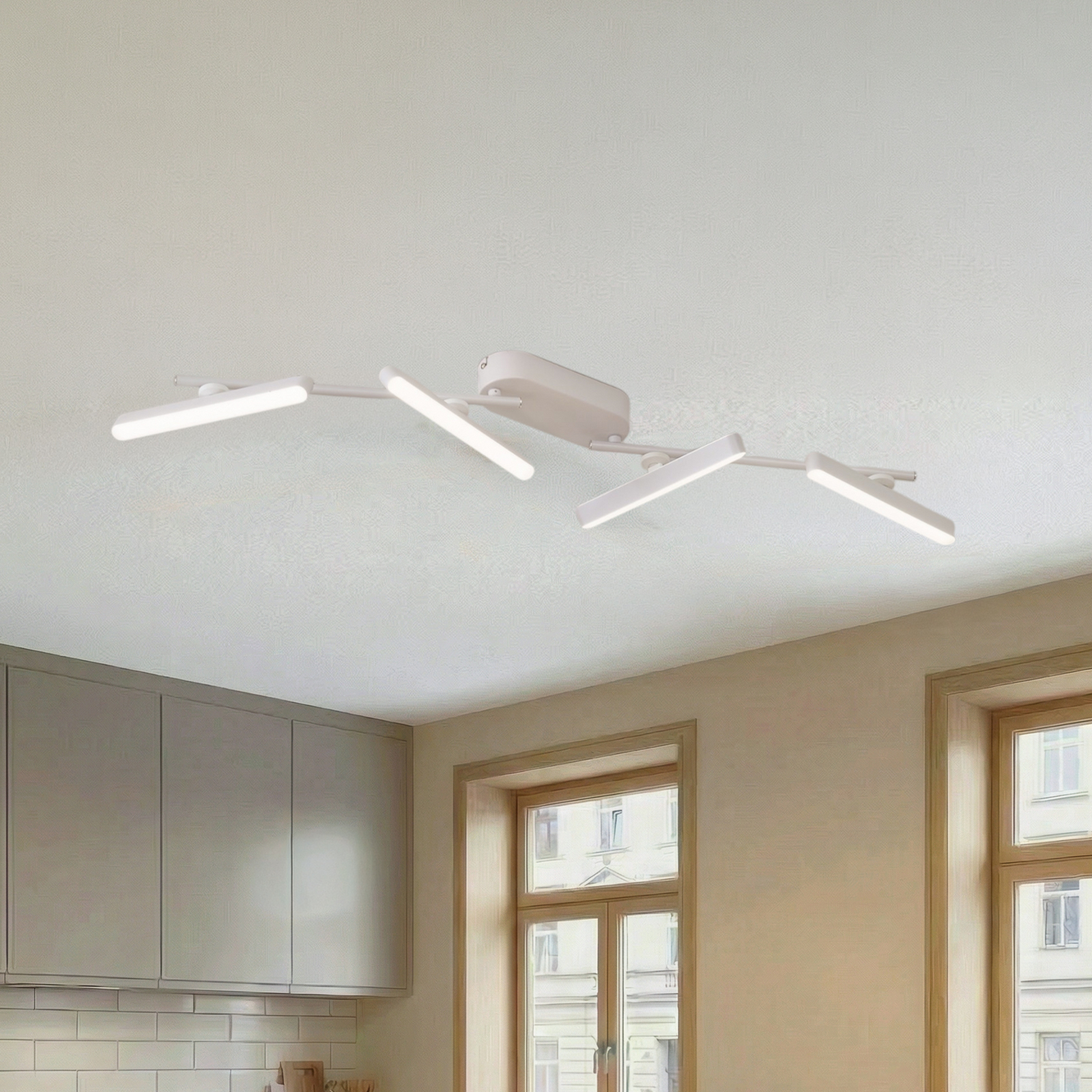 Spot LED Eldrin de Lindby, blanc, à 4 lampes, réglette lumineuse