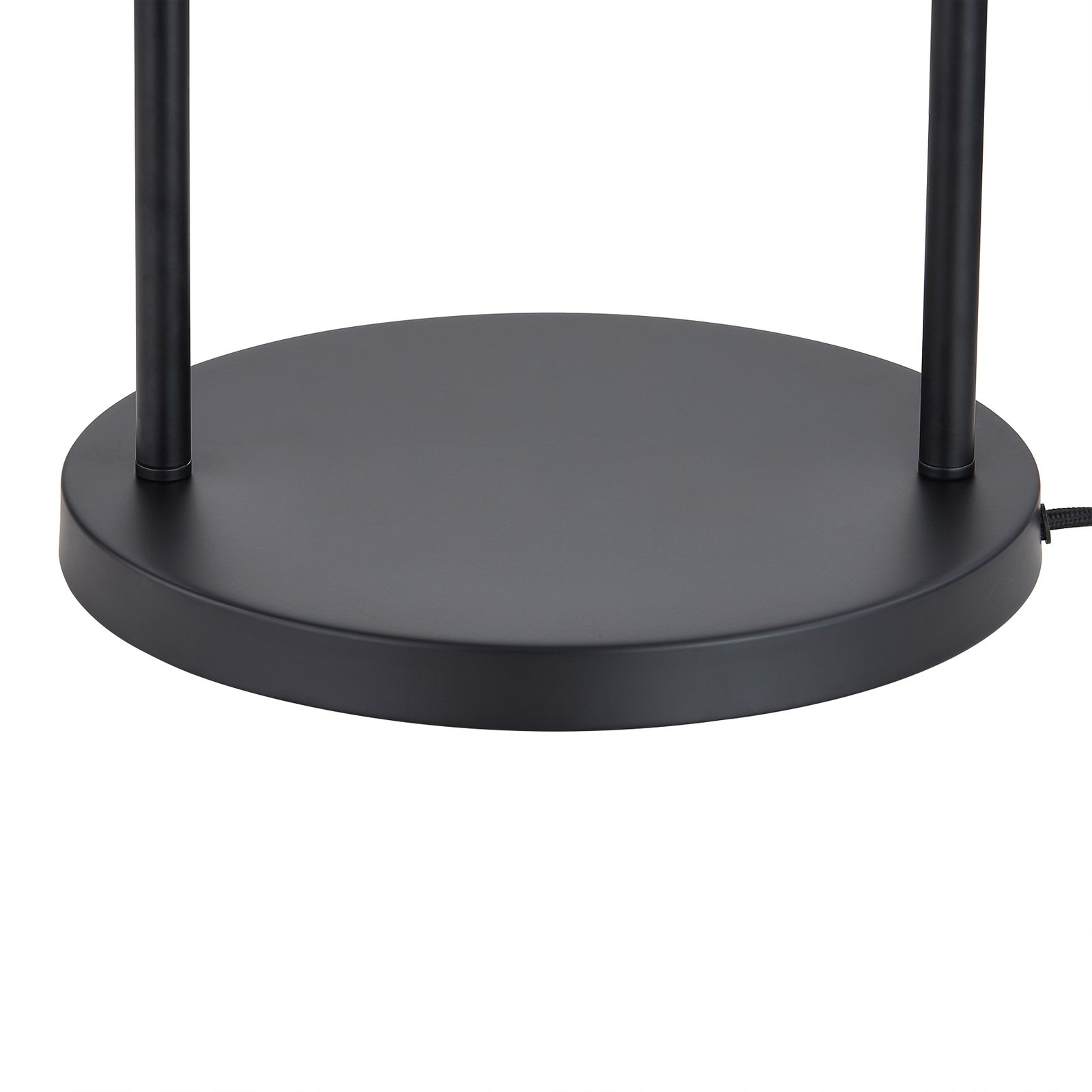 Lindby Stehleuchte Yaelle, 146 cm hoch, Rattan, schwarz, E27