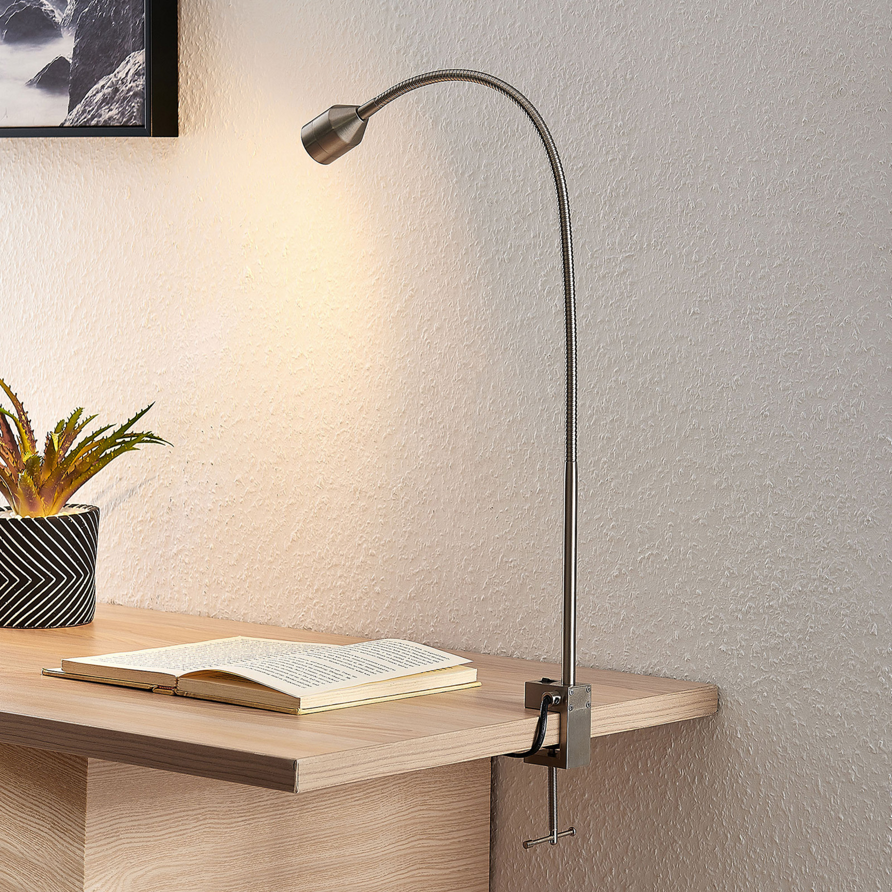 Lindby Hanilo LED clip-on light, satin nickel, for Living / Dining Room, metal, acrylic, 5 W, energy efficiency: A+, W: 4 cm, H: 80 cm