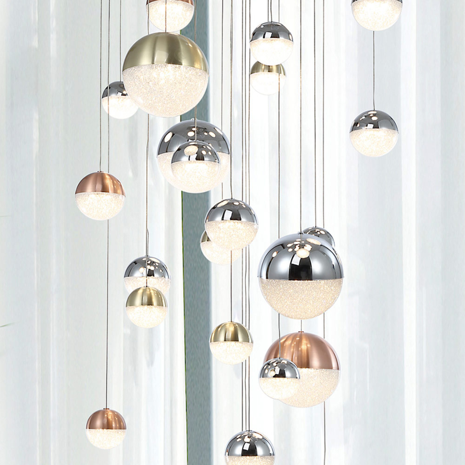 Sphere LED hanging light, multicoloured, 27-bulb