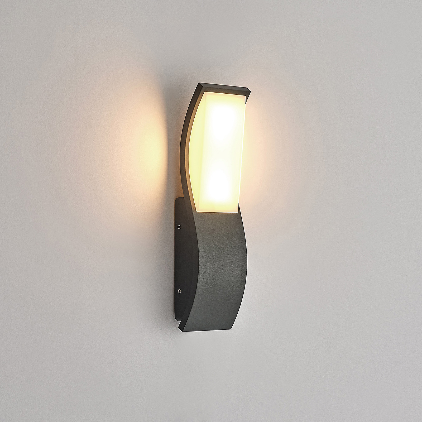 Lucande Maca LED nástenná lampa exteriérová