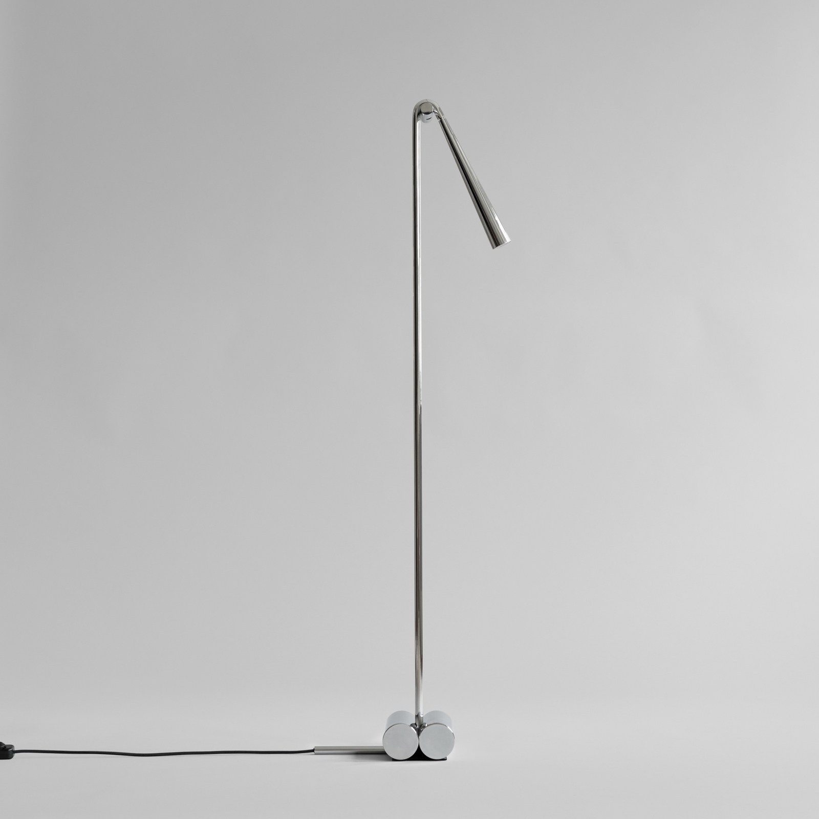 Candeeiro de pé SNAKE, cromado, altura 130 cm - 101 Copenhagen