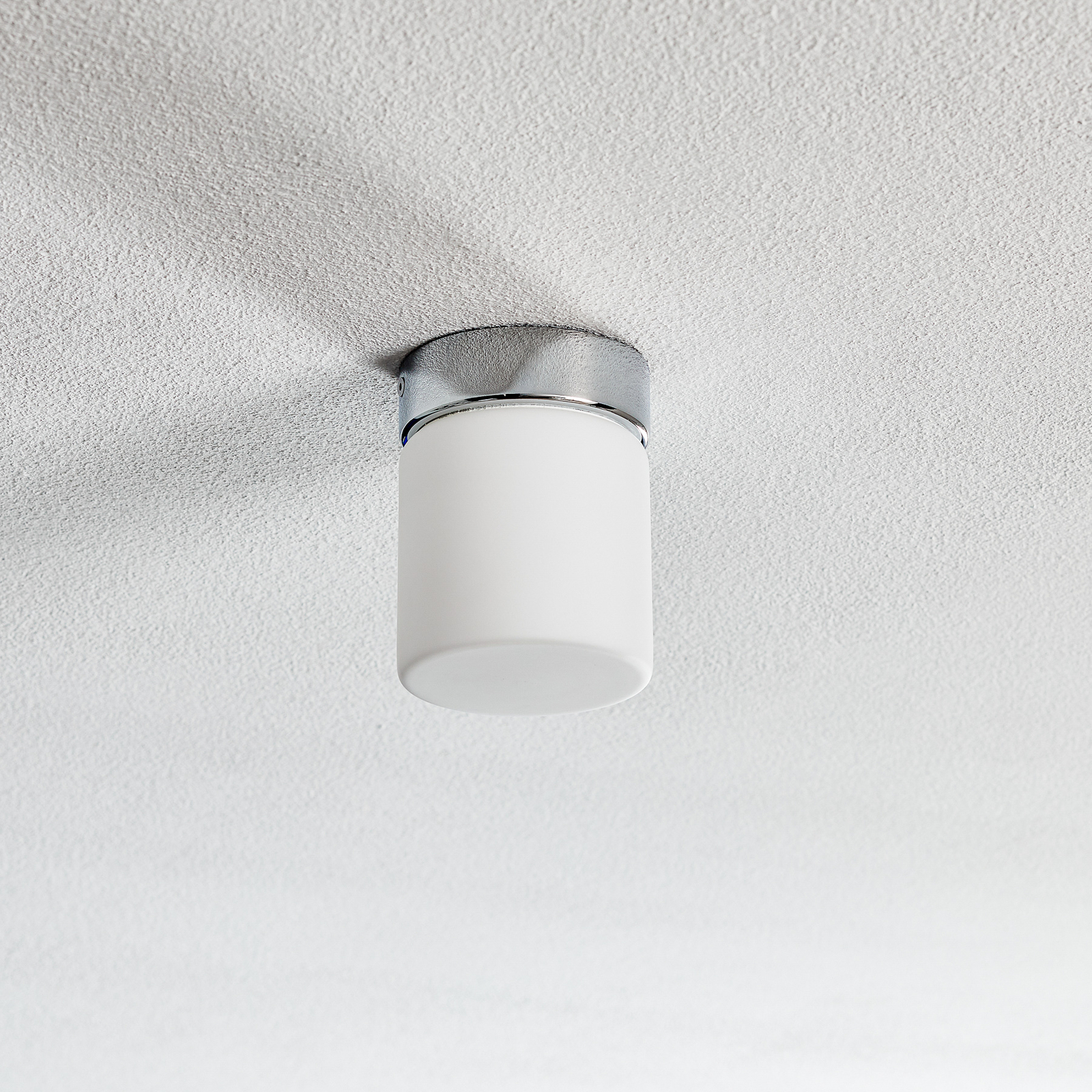 Helestra Keto LED ceiling light, cylinder, chrome