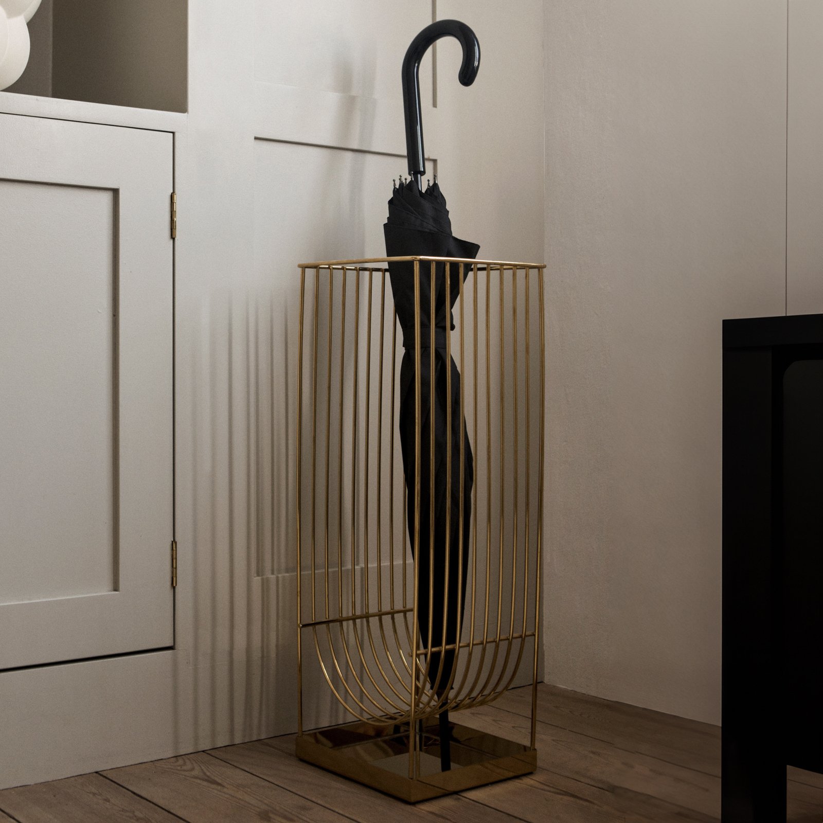 Curva Umbrella Stand Gold - AYTM