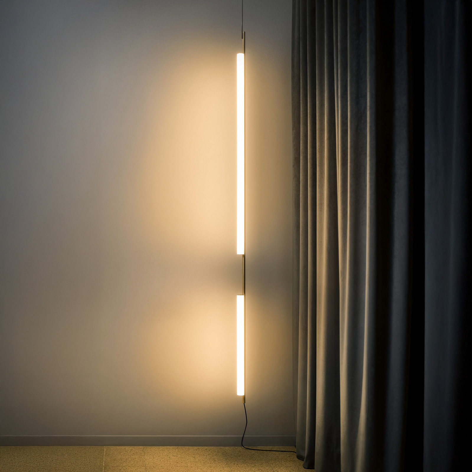 Lampă suspendată MARSET LED Ambrosia 235 cu priză 3000K auriu - Camera de zi / sufragerie - Design - Aluminiu