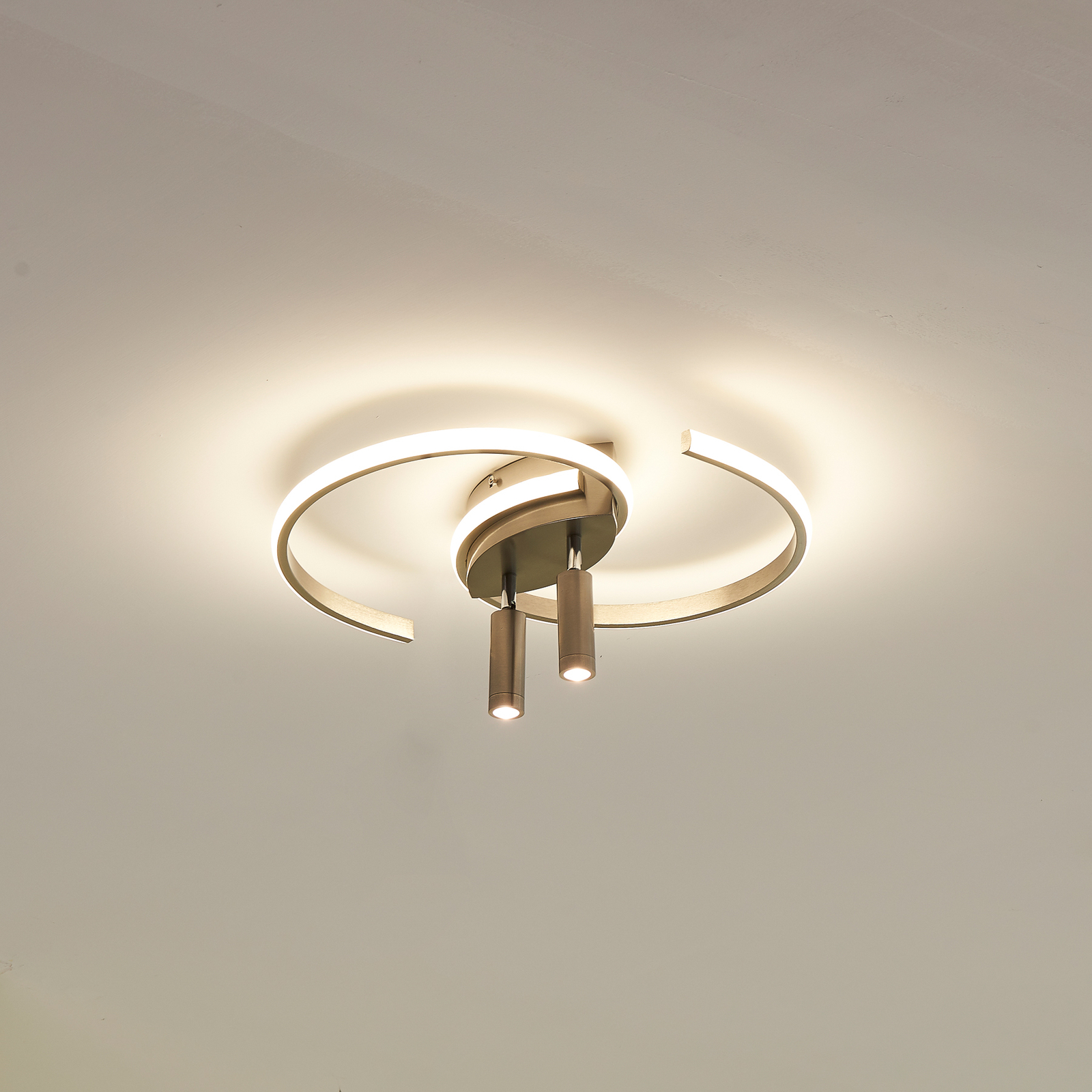 Lindby Chukira LED-Deckenlampe 36W stepdim nickel