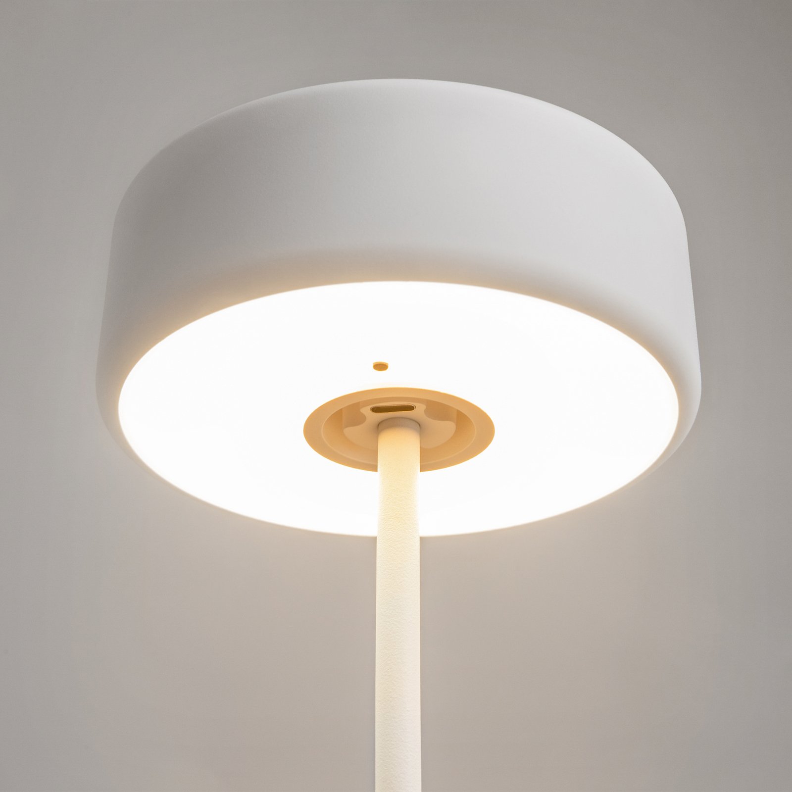 Maytoni LED dobíjacia stolová lampa AI Collaboration, hliník, biela