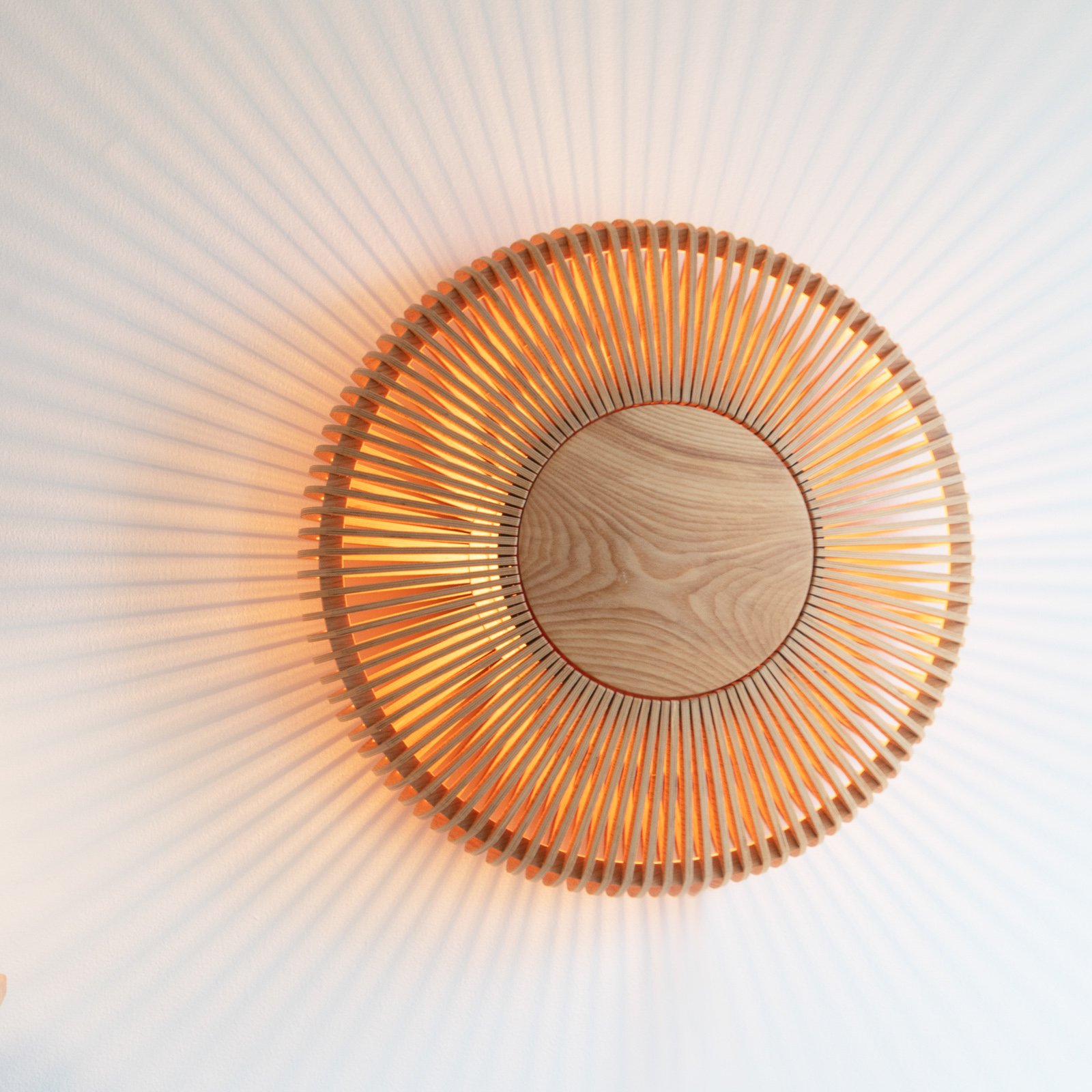 Clava Up Wood Vägg-/Plafond Large Oak - UMAGE