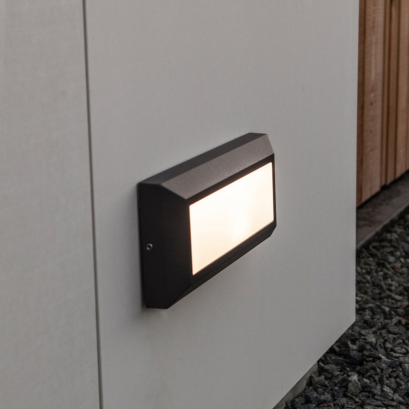 LED-Außenwandlampe Helena frontal  Breite 23 cm