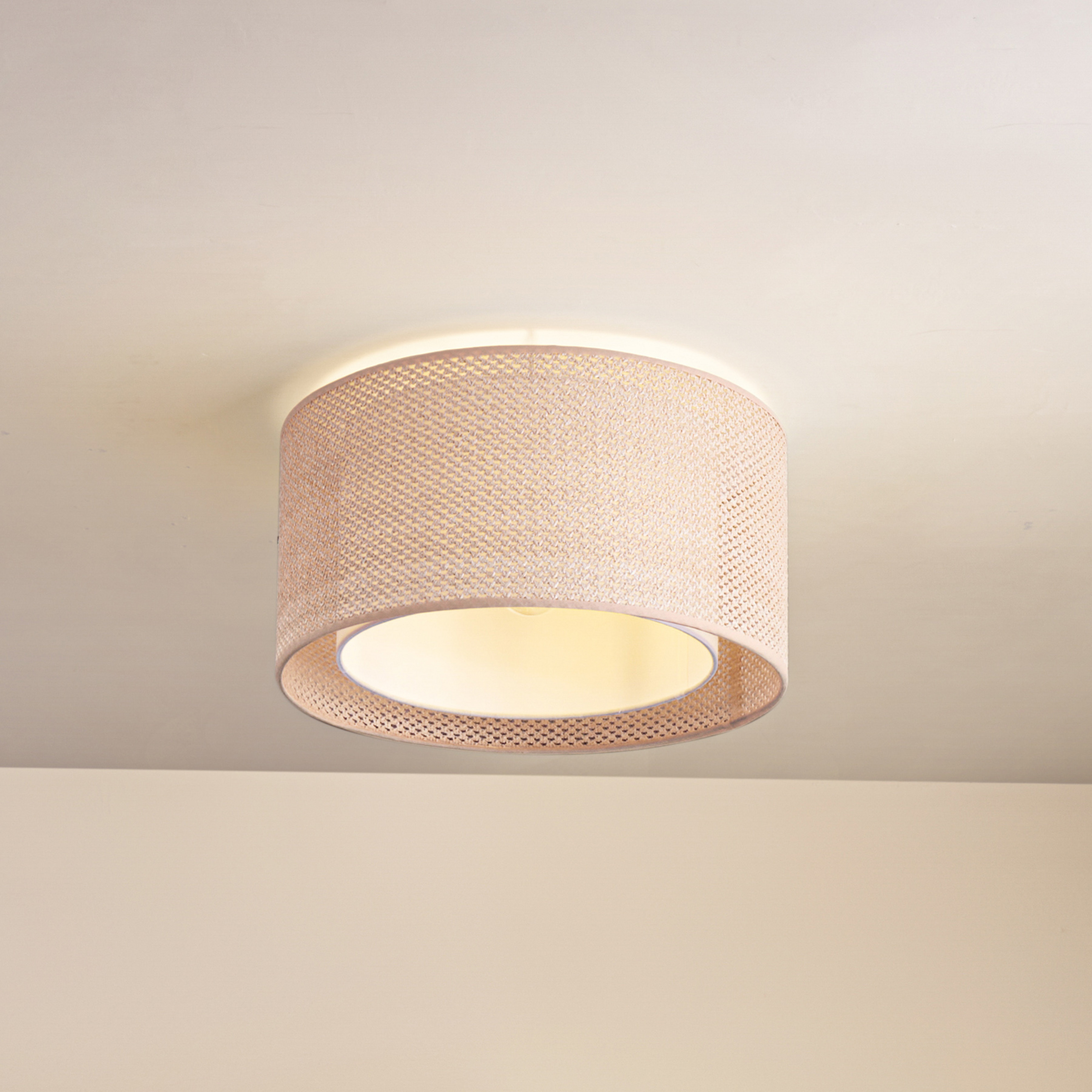 Lindby griestu gaismeklis Soula, Ø 40 cm, bēšs, plastmasas, E27