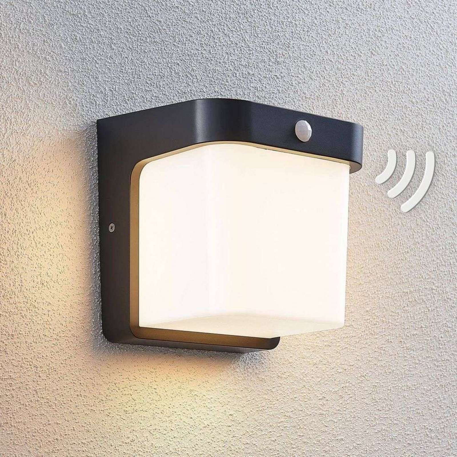 Adenike LED Candeeiro de Parede Exterior w/Sensor Dark Grey - Lindby