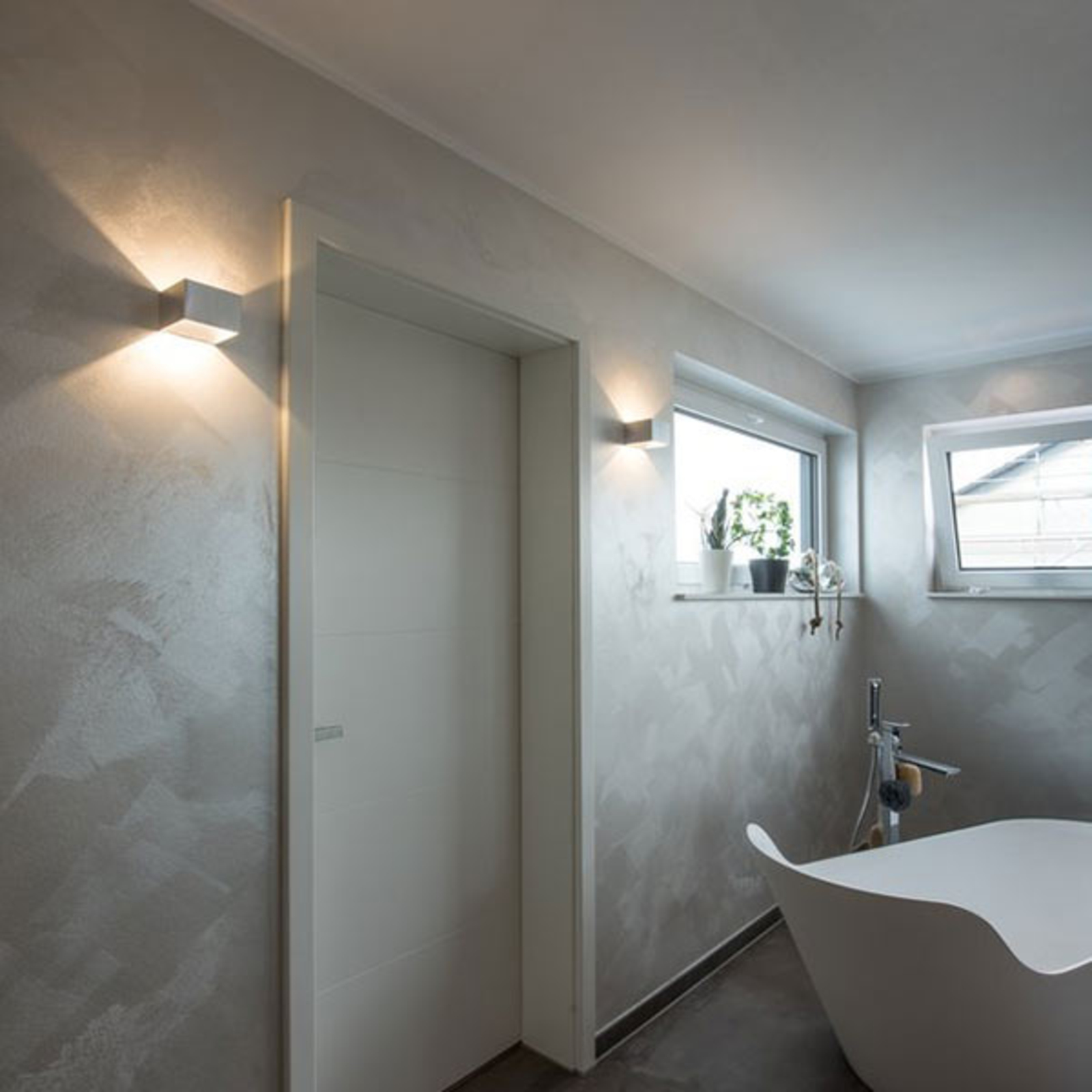 SLV Logs In LED wall light 10 cm aluminium/white, for Hallway, aluminium, 12 W, energy efficiency: A+, W: 10 cm, H: 7 cm