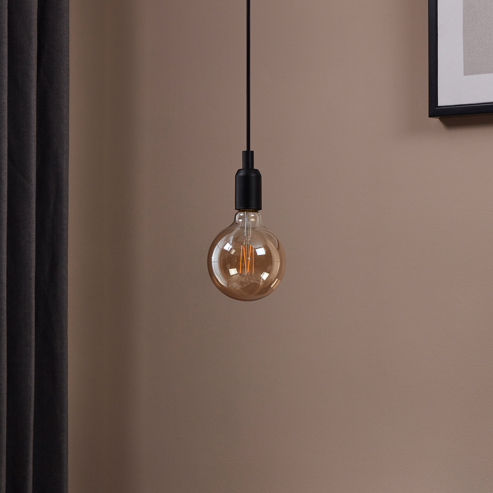 LED gömb lámpa E27 G125 4 W 1700 K filament arany