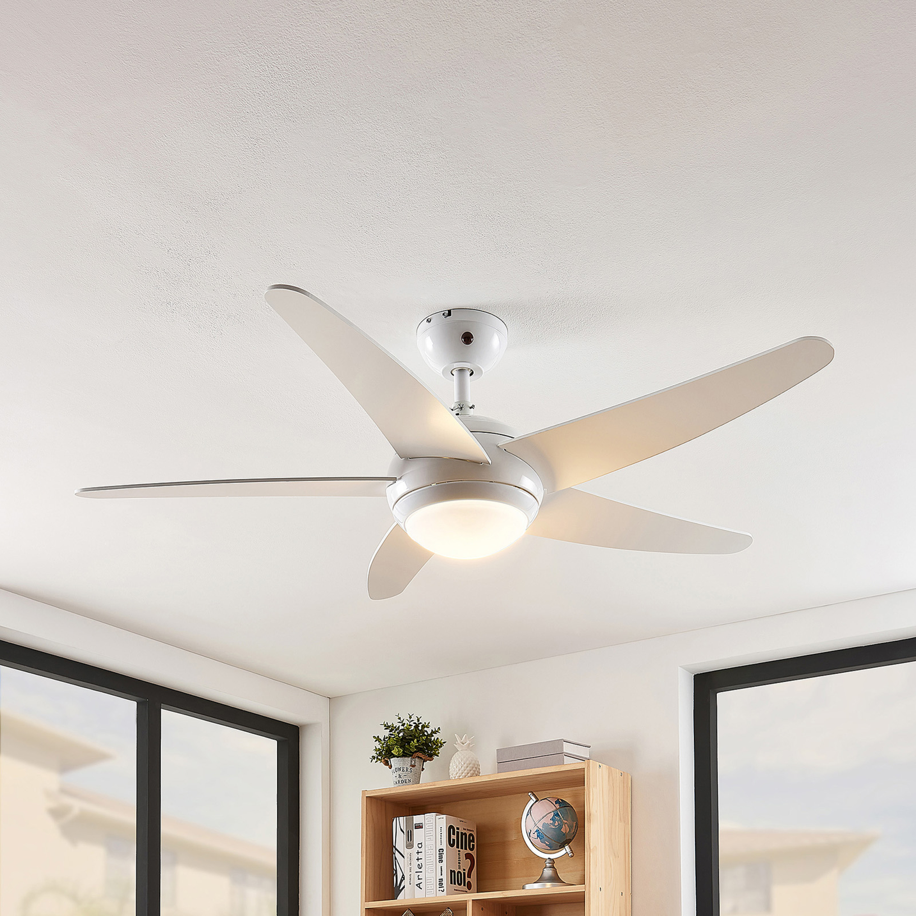 Lindby Ranja ceiling fan with R7s light bulb, for Living / Dining Room, metal, MDF, glass, R7s 78.3 mm, 80 W, energy efficiency: C, H: 37.2 cm