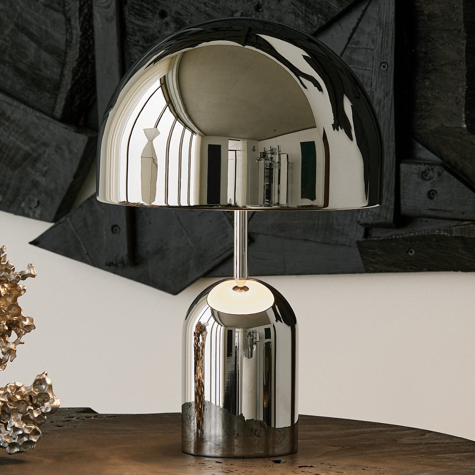 Tom Dixon LED настолна лампа Bell, сребриста, височина 43 cm