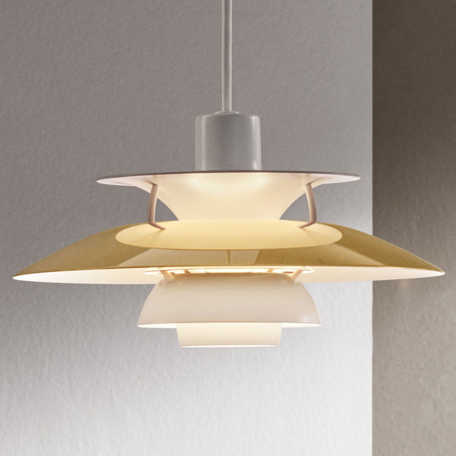 PH 5 Pendant Brass - Louis Poulsen