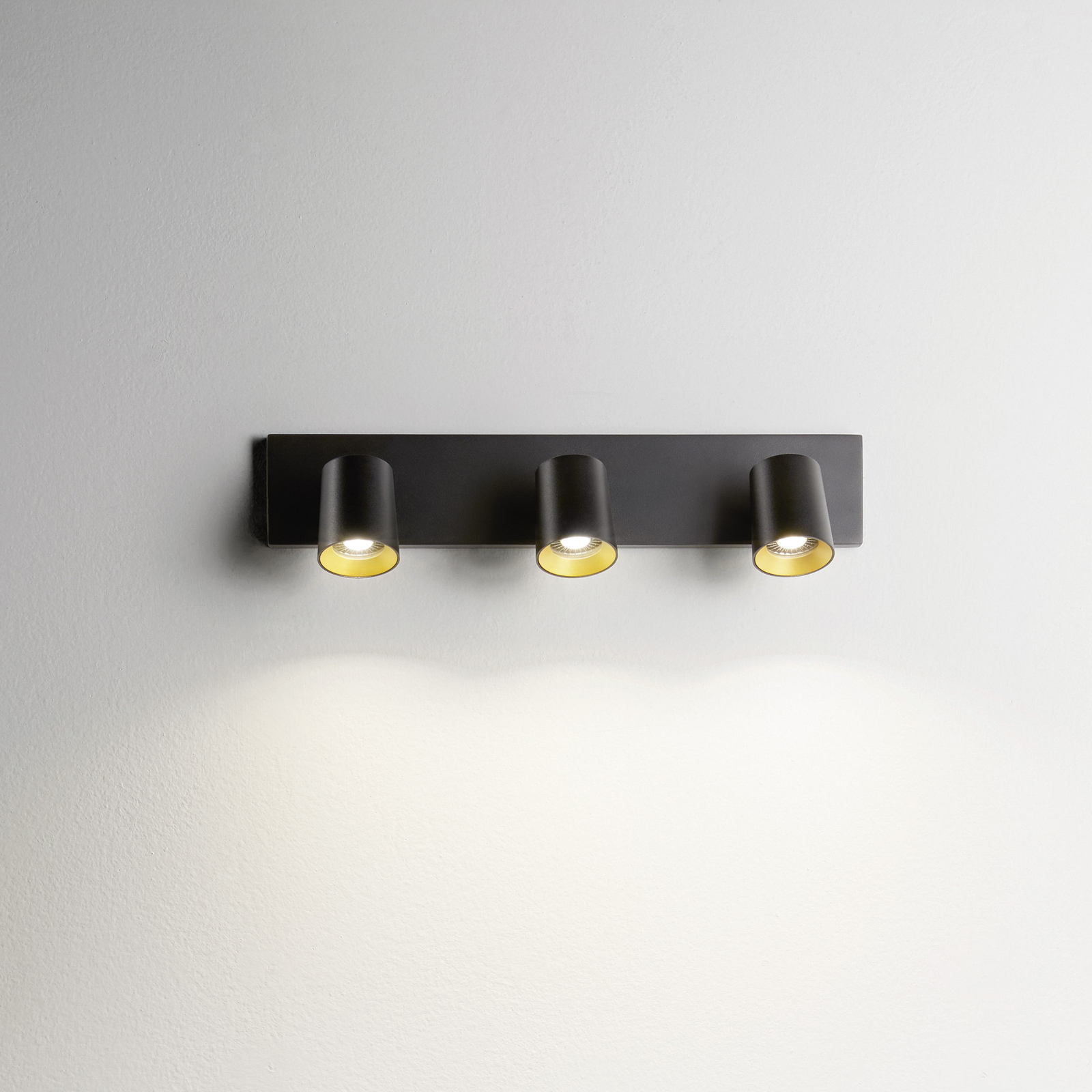 Modo spot, 3-bulb, black, decorative rings, GU10, aluminium