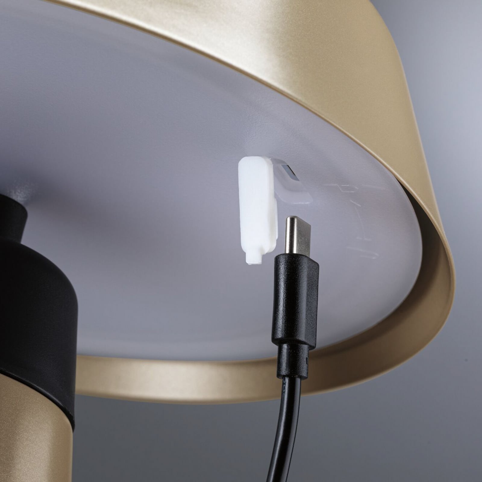 Candeeiro de mesa LED recarregável Paulmann Lirox, bege/preto, 20 cm, IP44