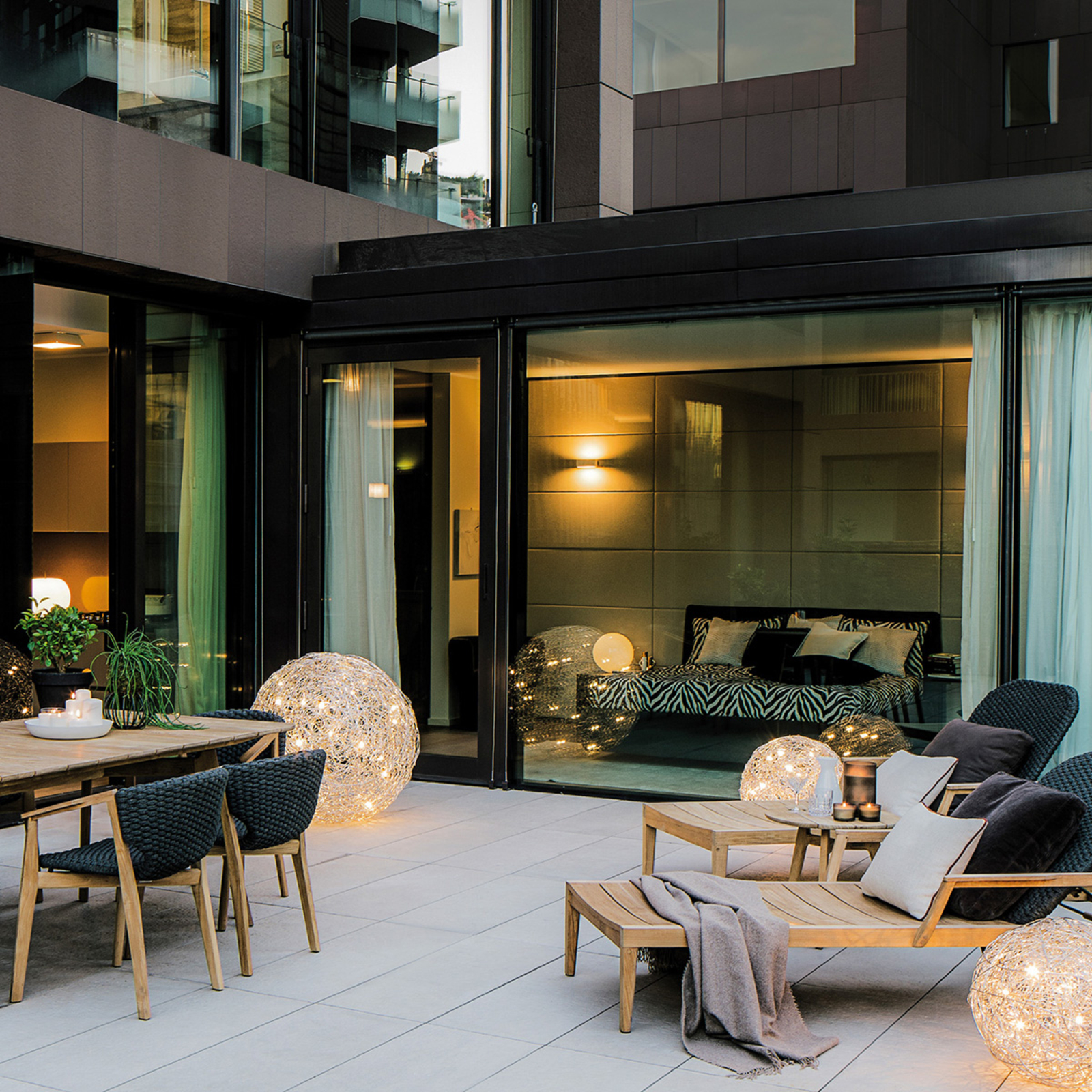 Catellani & Smith Fil de Fer IP65 LED floor lamp