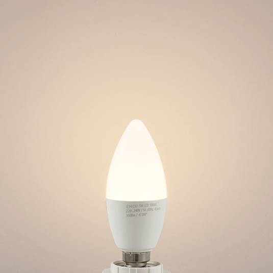 LED gyertya lámpa E14 C37 5W 3 000K opál