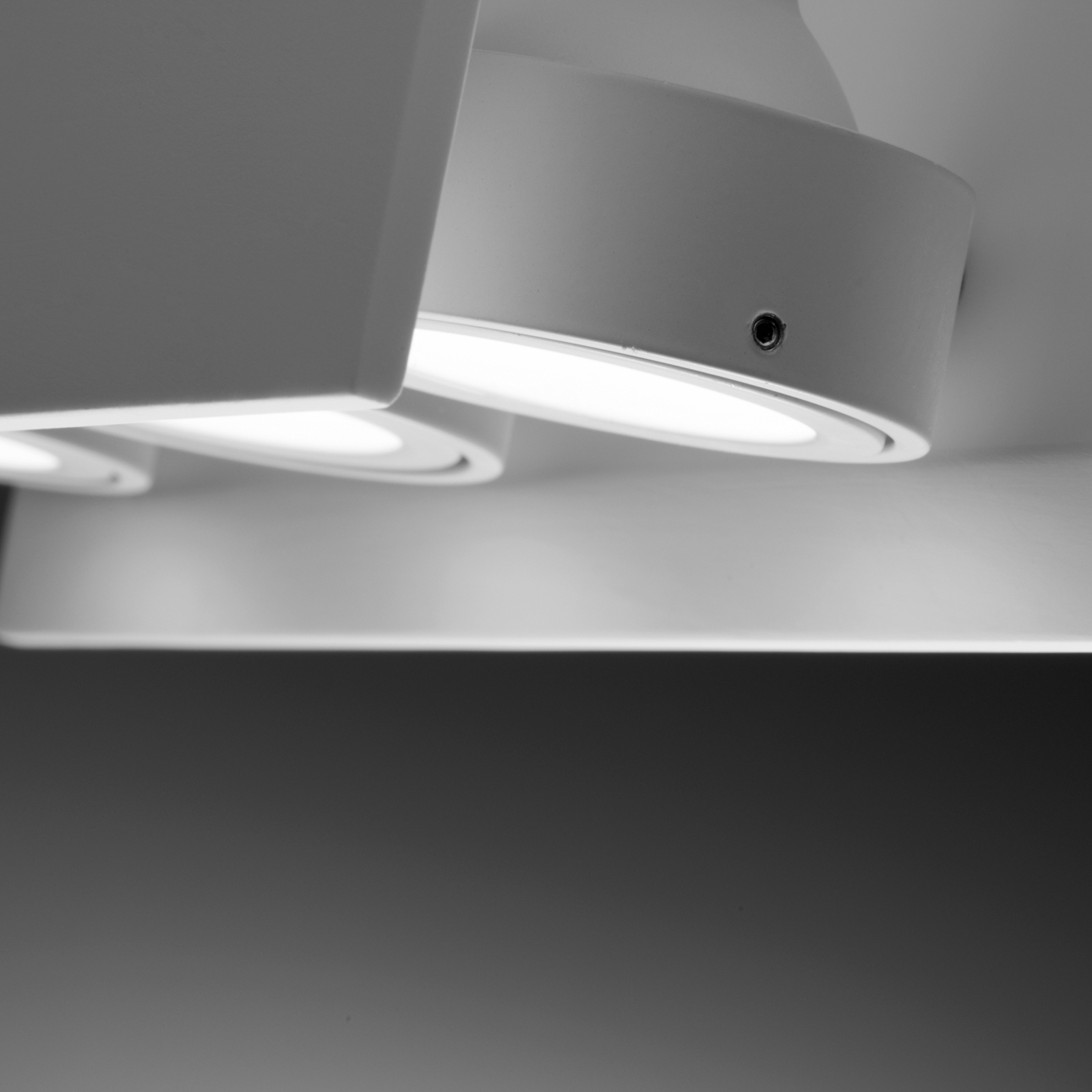 Elide ceiling light 3-bulb