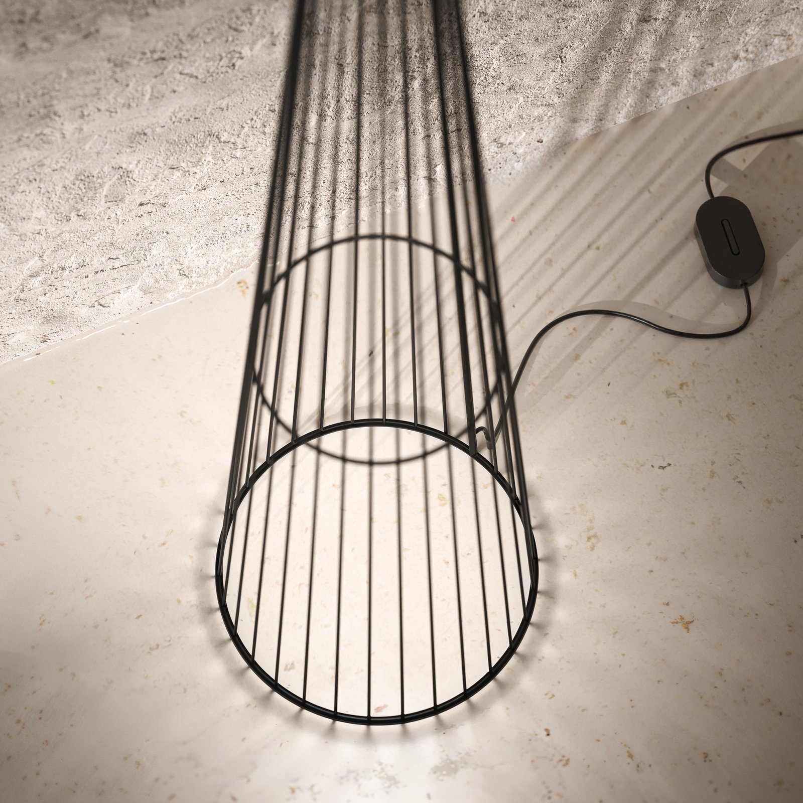 Karman LED floor lamp Ikonika, black, height 180 cm, metal