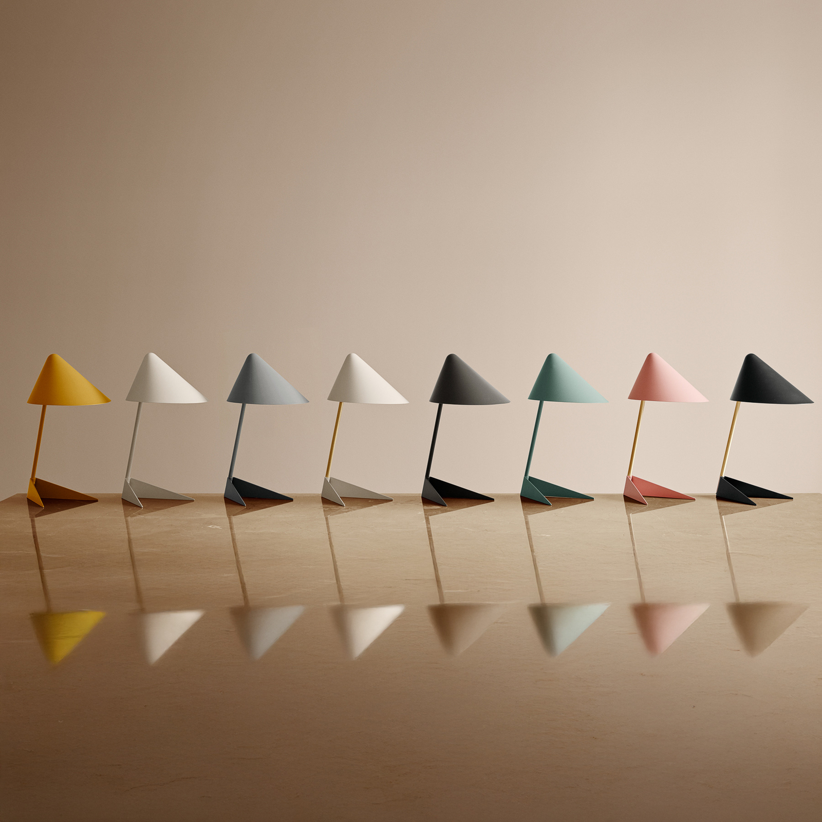 Ambience Lampe de Table Warm White/Brass - Warm Nordic